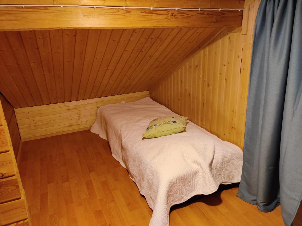 Kaijonselaen Moekit Kaita Villa Kaitainen Exteriör bild