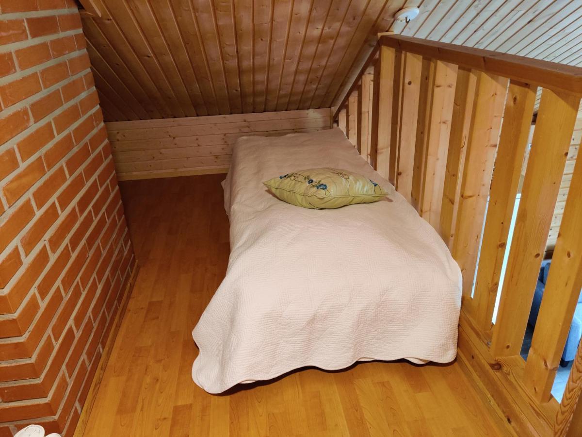 Kaijonselaen Moekit Kaita Villa Kaitainen Exteriör bild